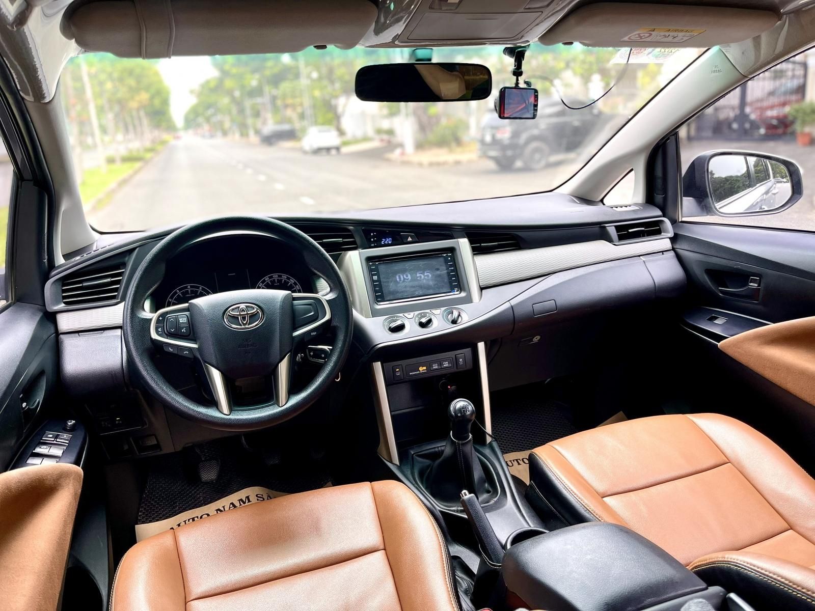 Toyota Innova 2019 - Bán gấp