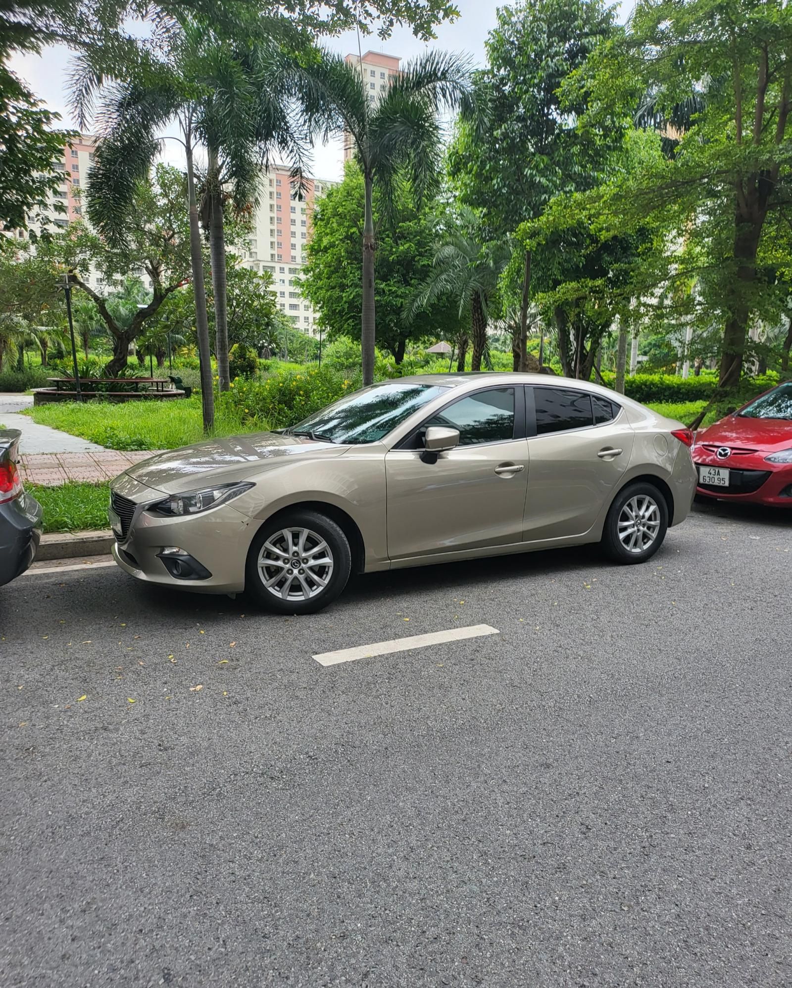 Mazda 3 2015 - Giá cực tốt, chính chủ người nước ngoài sử dụng