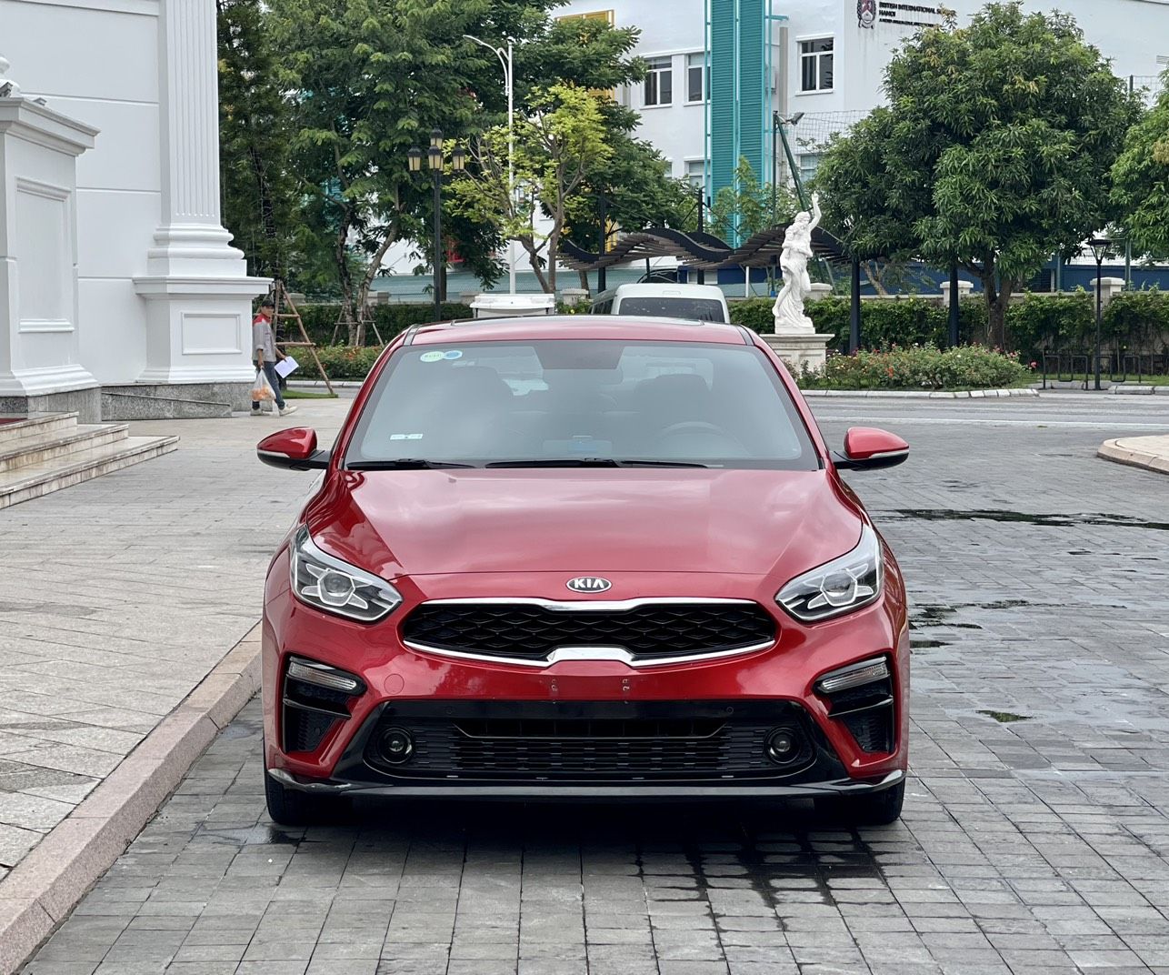 Kia Cerato 2018 - Bán xe màu đỏ