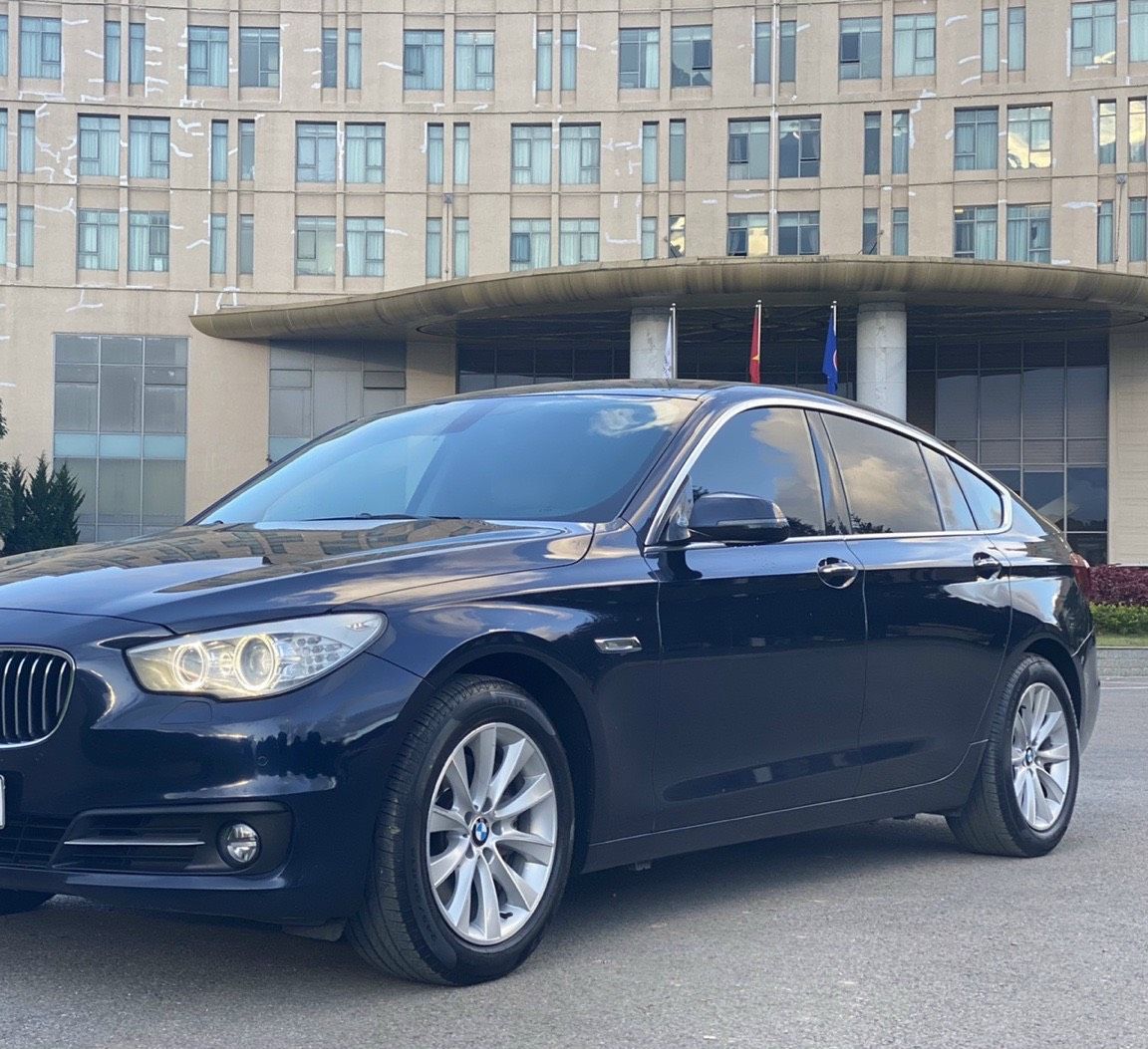 BMW 528i 2017 - Xe đẹp lên đời xe nên khách nhượng lại