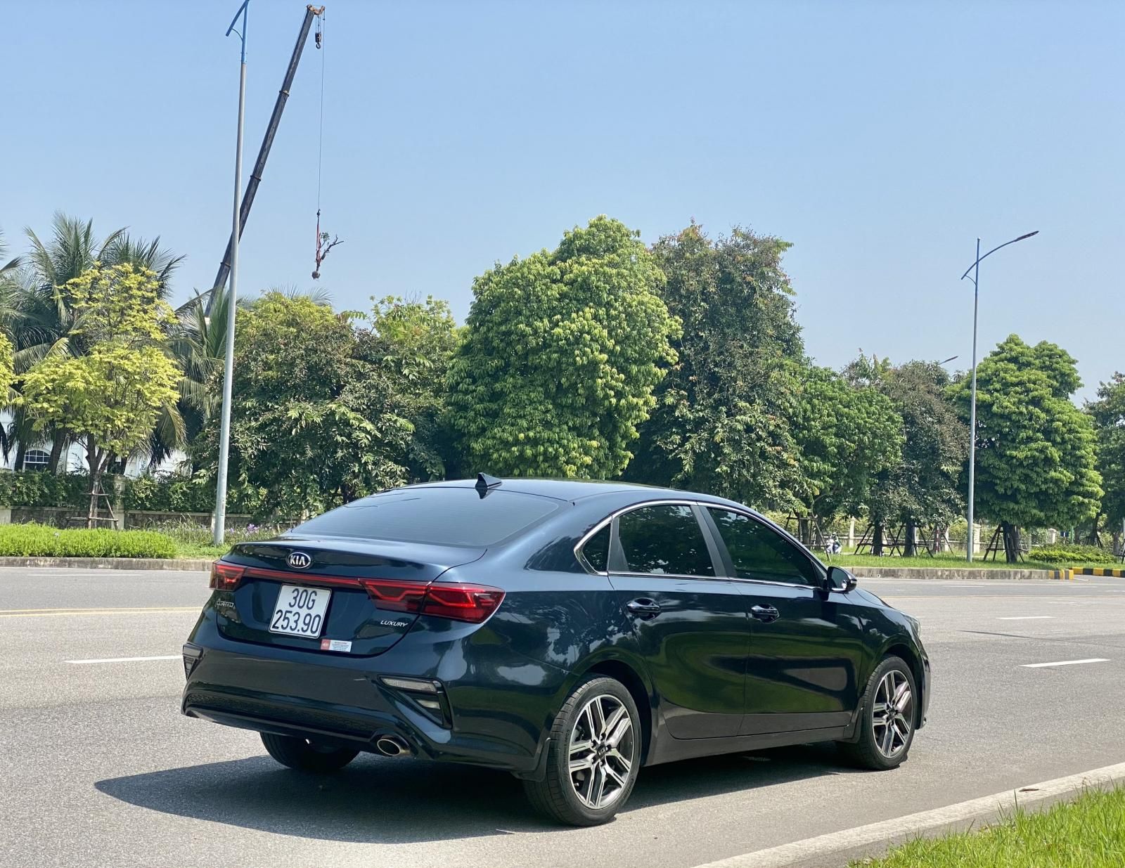 Kia Cerato 2020 - Odo 2v8 km - Ngoại thất xanh cavan - Xe biển HN. Full lịch sử bảo dưỡng hãng, đẹp không lỗi nhỏ