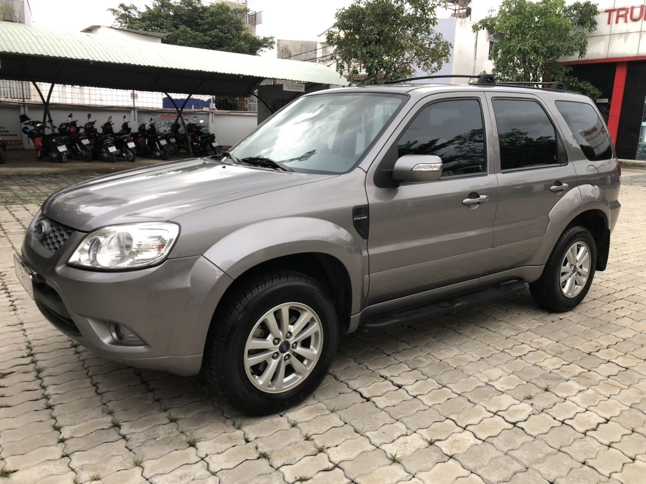 Ford Escape 2011 - Giá chỉ 349 triệu