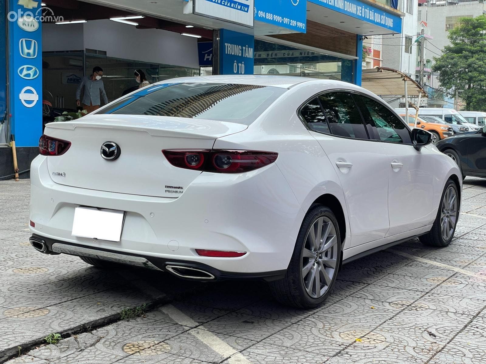 Mazda 3 2020 - Xe màu trắng