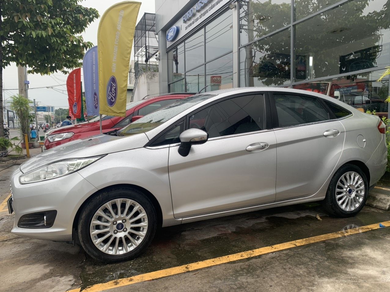 Ford Fiesta 2015 - Số tự động, 1 chủ ít đi, bao test