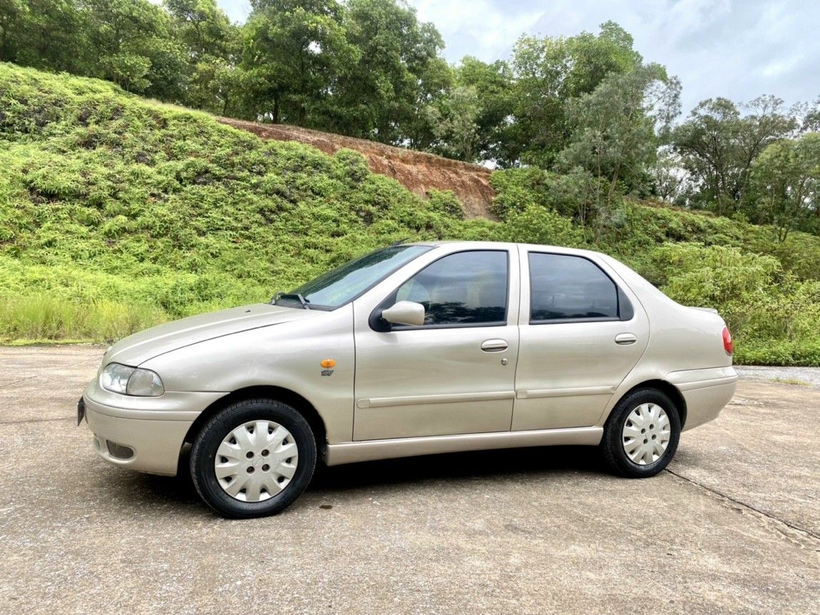 Fiat Siena 2003 - Màu vàng giá hữu nghị