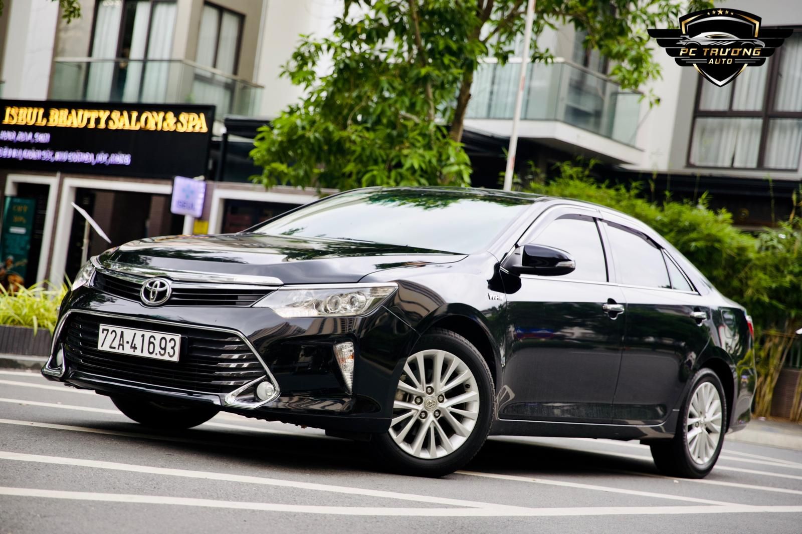 Toyota Camry 2019 - Nội thất kem, cực siêu lướt cần bán