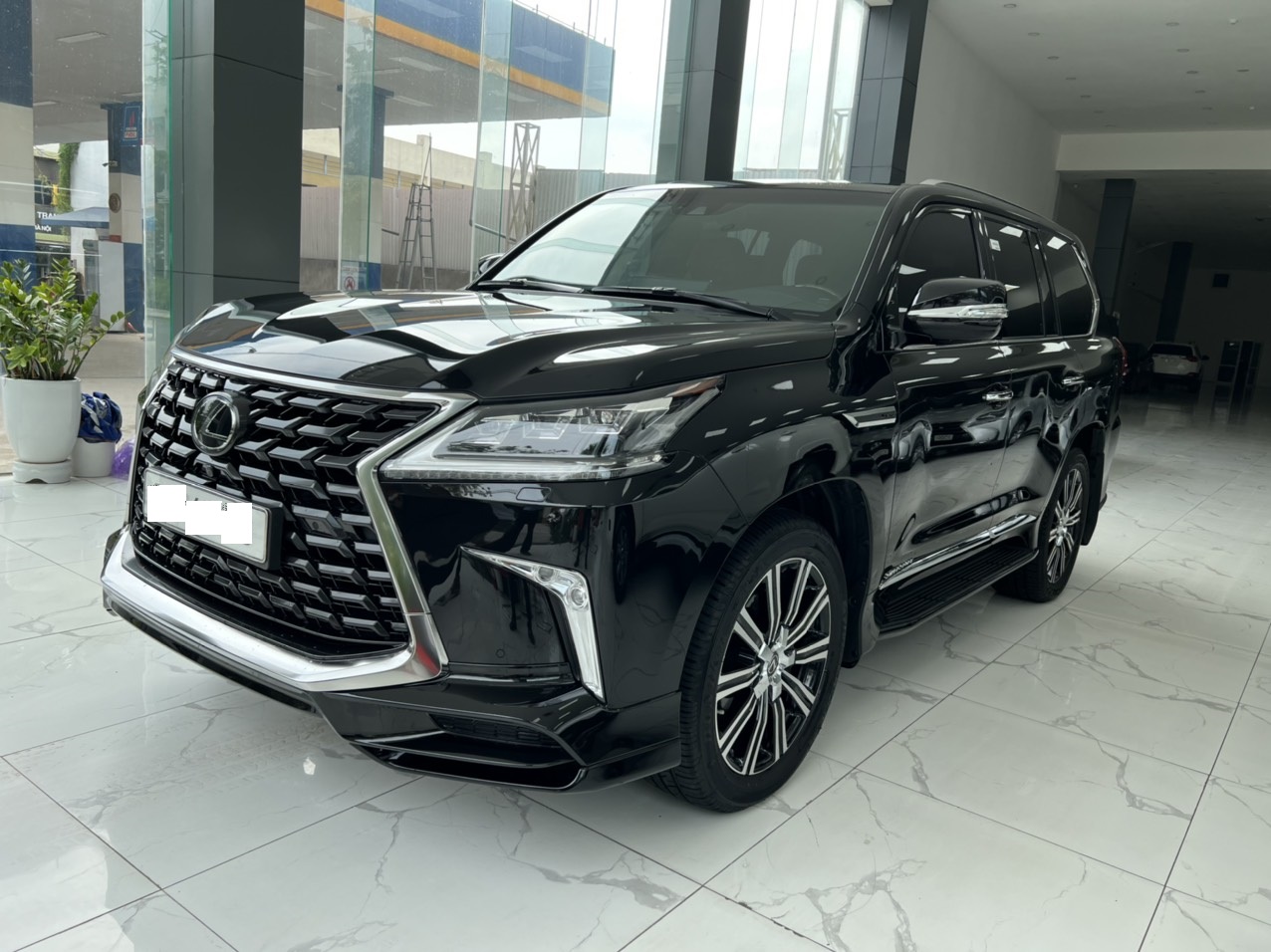 Lexus LX 570 2021 - Bán Xe Lexus LX570 Super Sport S Trung Đông sản xuất năm 2021 cam kết không khác gì xe mới lăn bánh đúng 2667Km