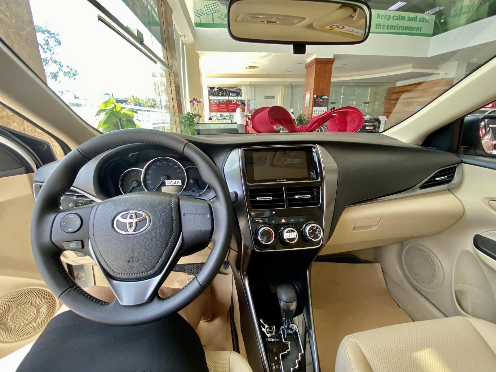 Toyota Vios 2022 - Ưu đãi gần 50 triệu - Tiền mặt và gói phụ kiện chính hãng - Đủ màu giao ngay