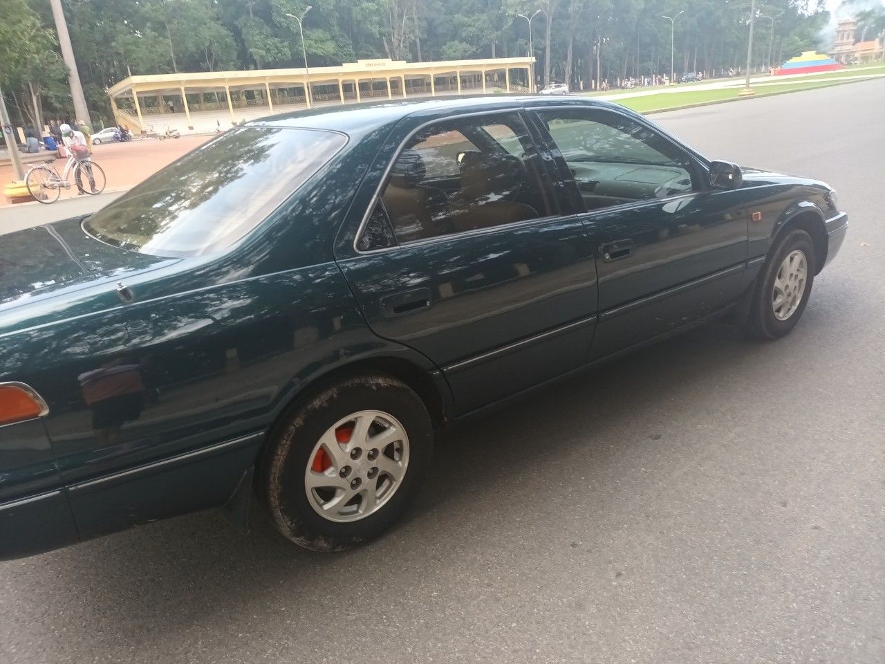 Toyota Camry 1999 - Xe gia đình cần bán 179tr (thương lượng)