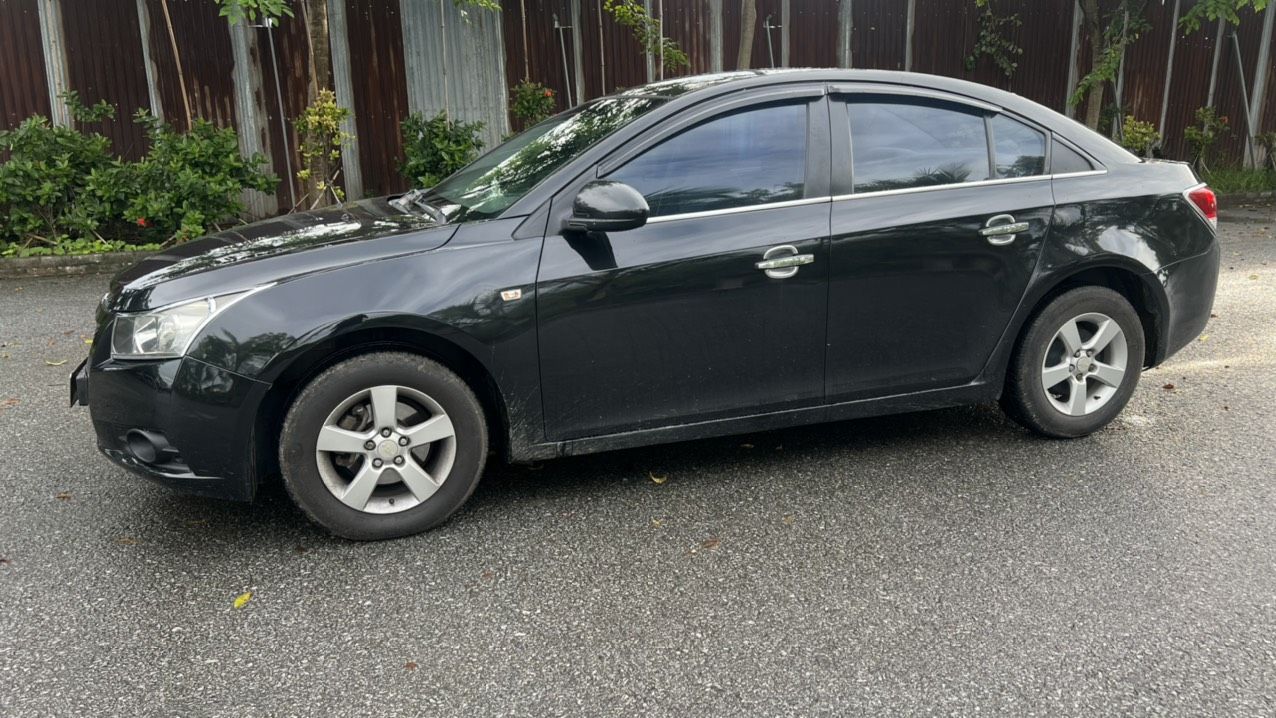 Chevrolet Cruze 2010 - Xe gia đình không taxi