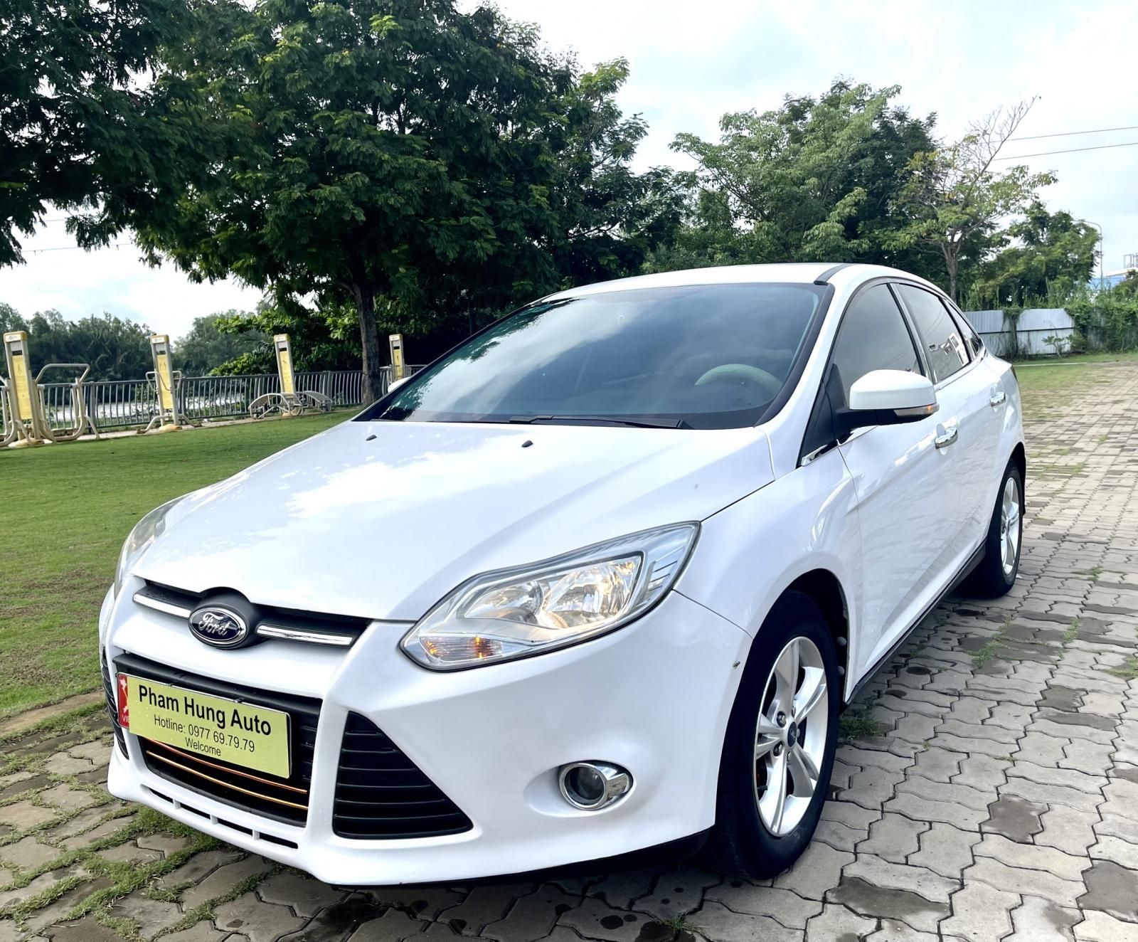 Ford Focus 2014 - Số tự động