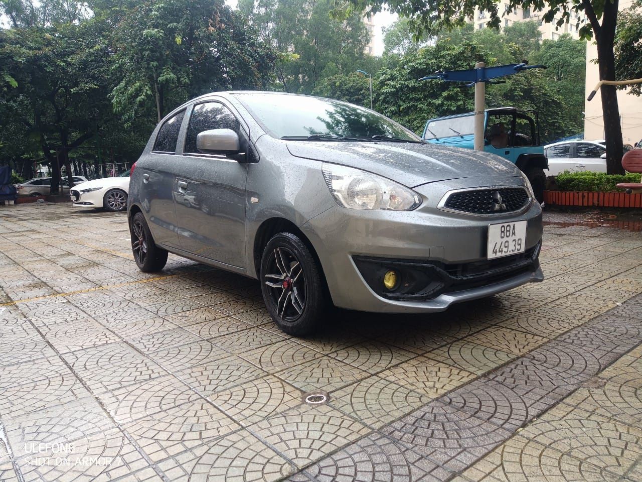 Mitsubishi Mirage 2018 - Màu xám, nhập khẩu xe gia đình, giá cực tốt