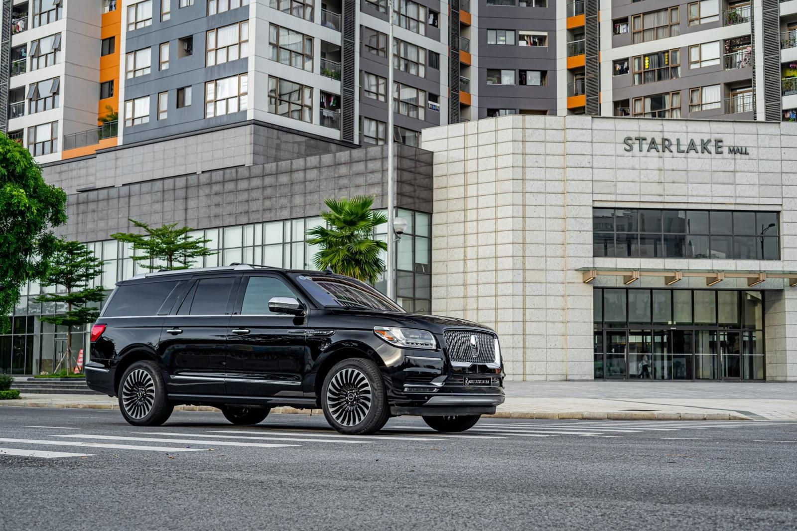 Lincoln Navigator 2019 - Lướt 1v6 km