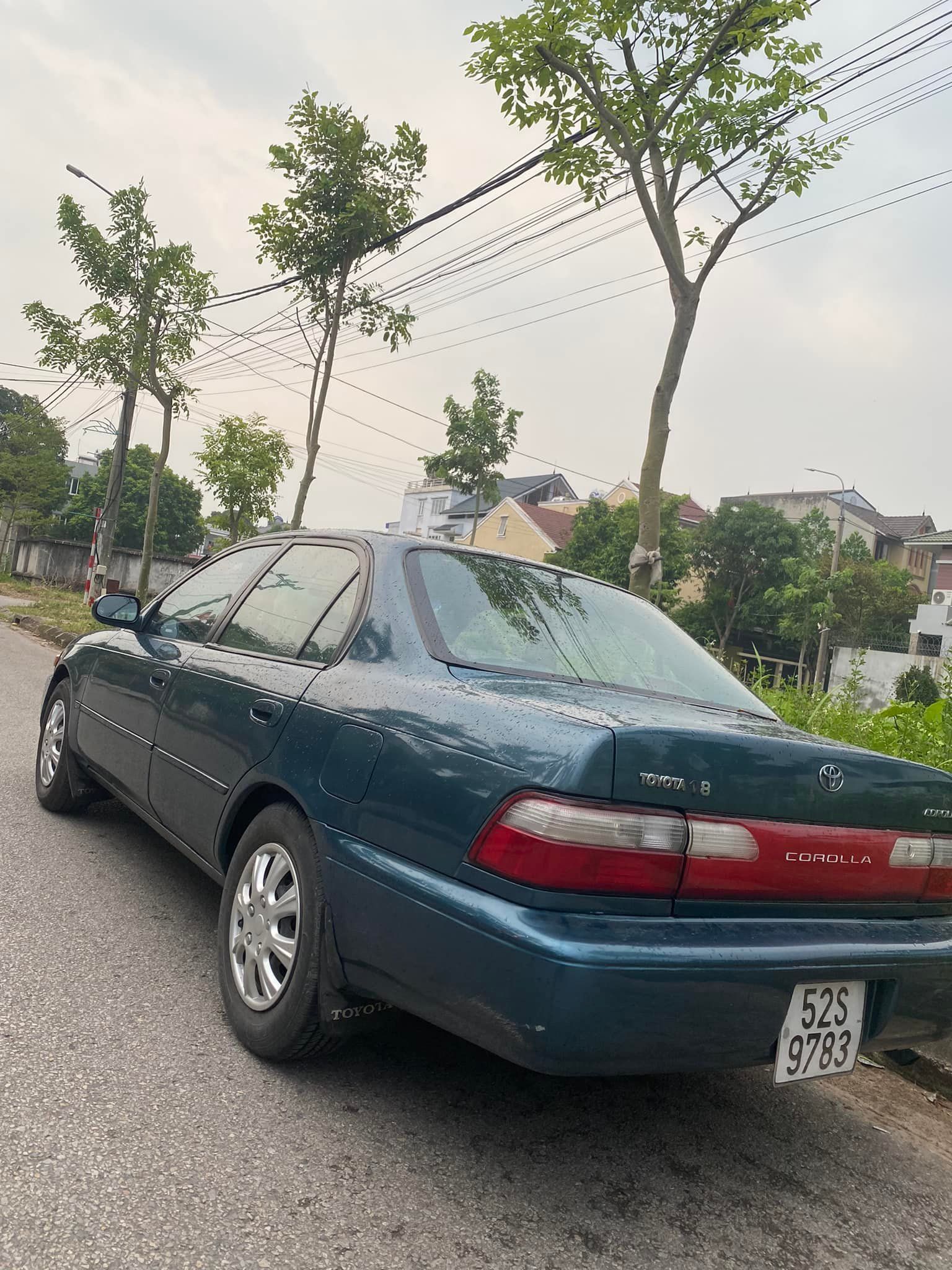 Toyota Corolla 1995 - Đăng ký lần đầu 2001