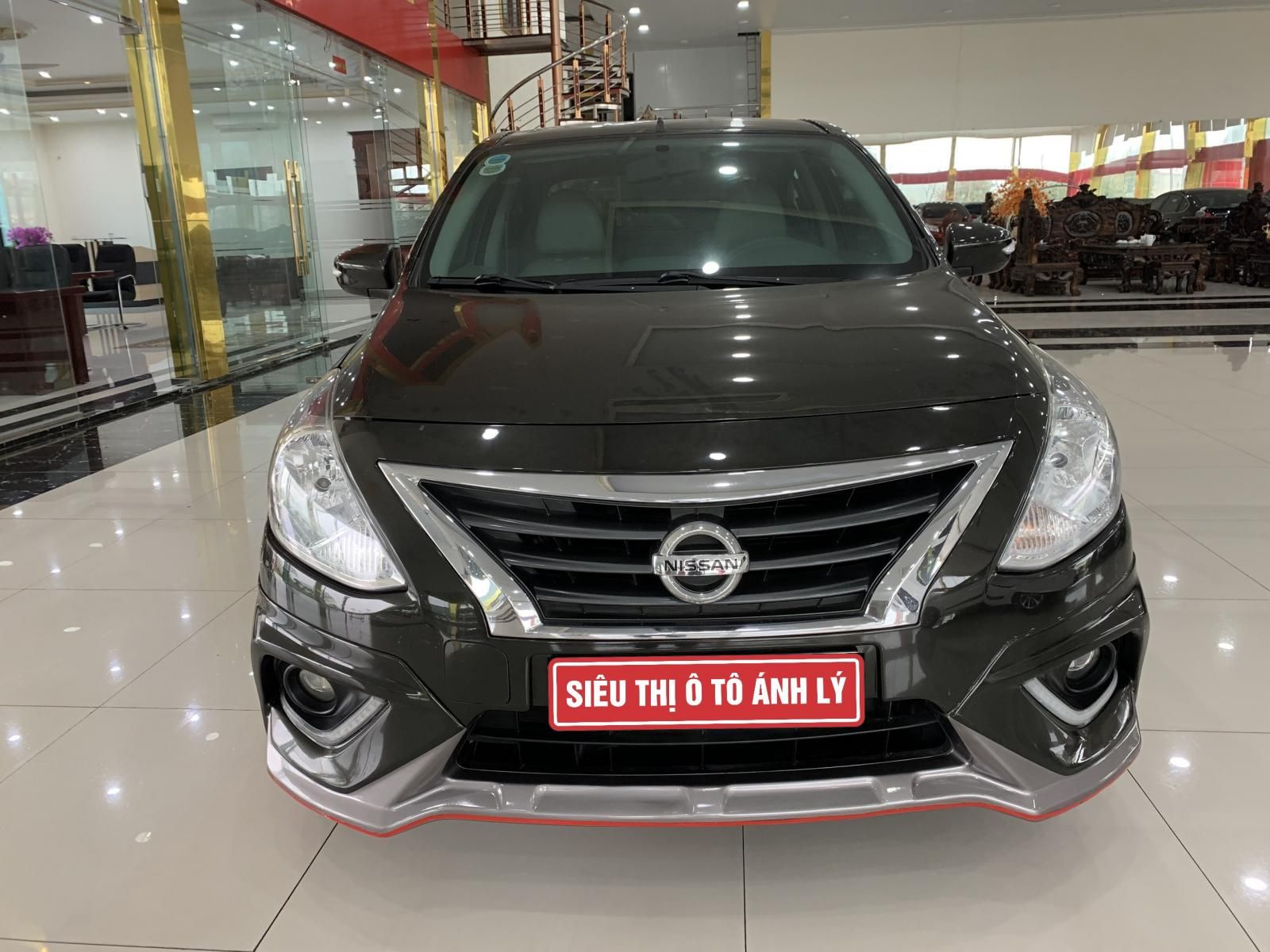 Nissan Sunny 2019 - Màu đen