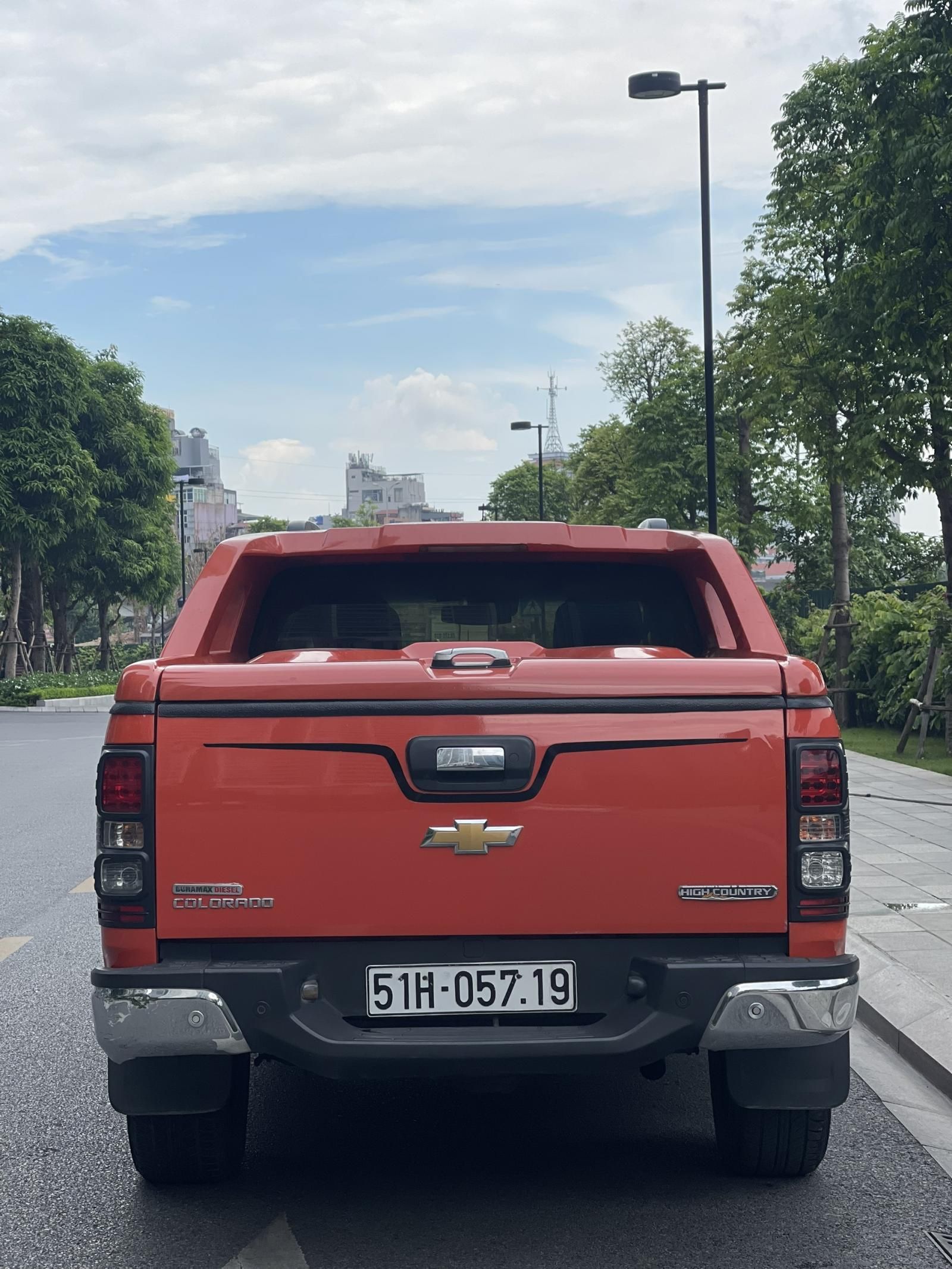 Chevrolet Colorado 2018 - Trả trước 180tr có xe đi