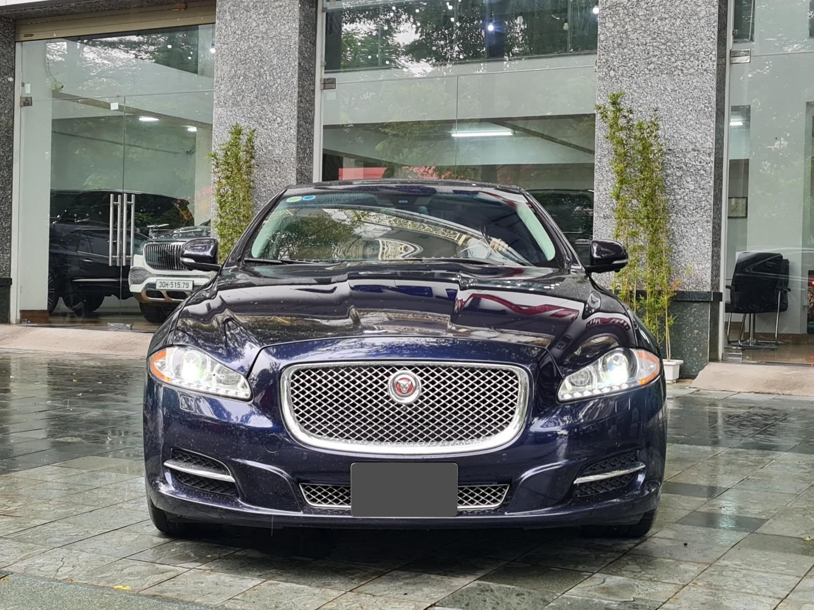 Jaguar XJL 2015 - Giá 2 tỷ 600tr