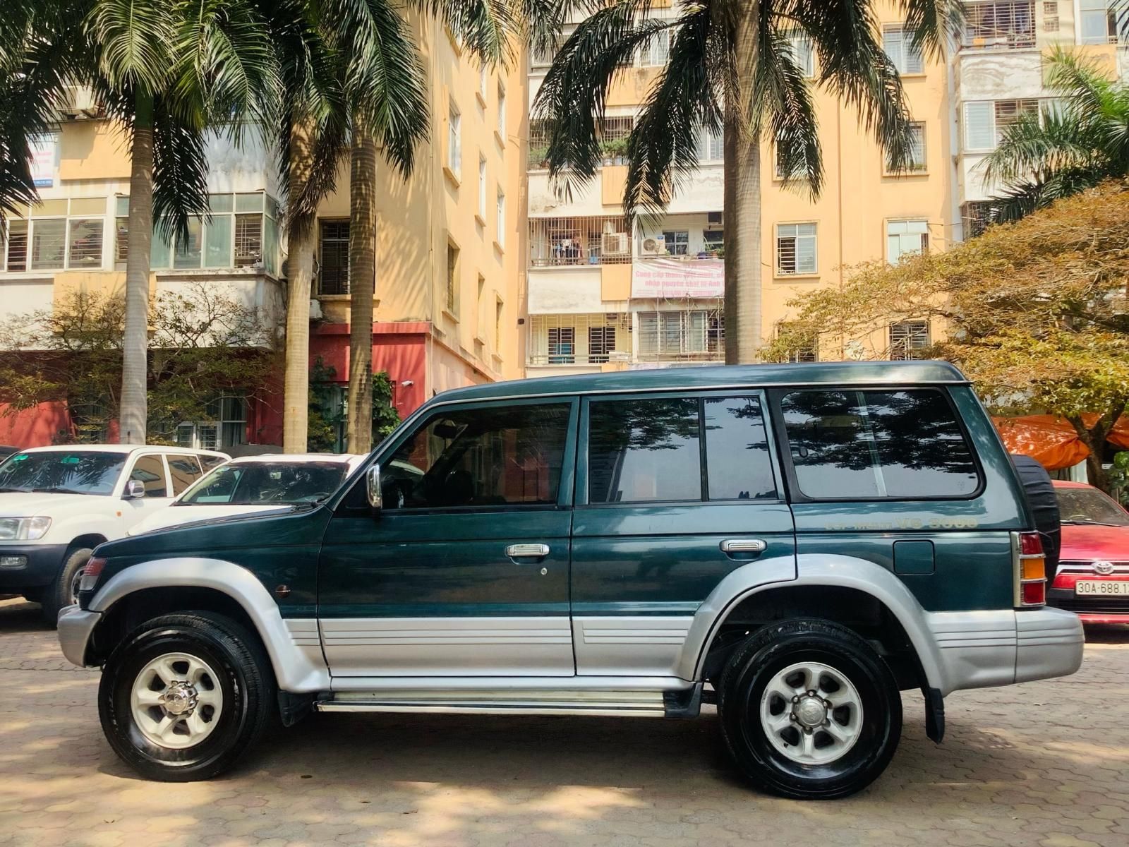 Mitsubishi Pajero 2000 - Xe gia đình giá tốt 178tr