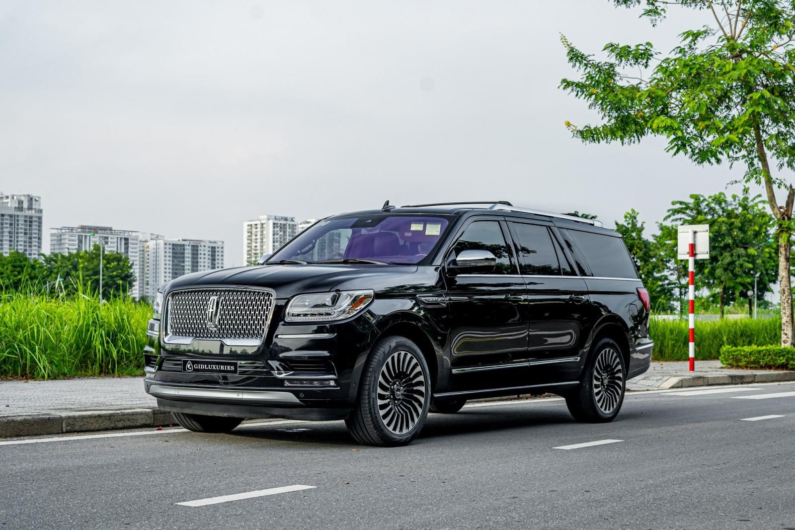 Lincoln Navigator 2019 - Lướt 1v6 km