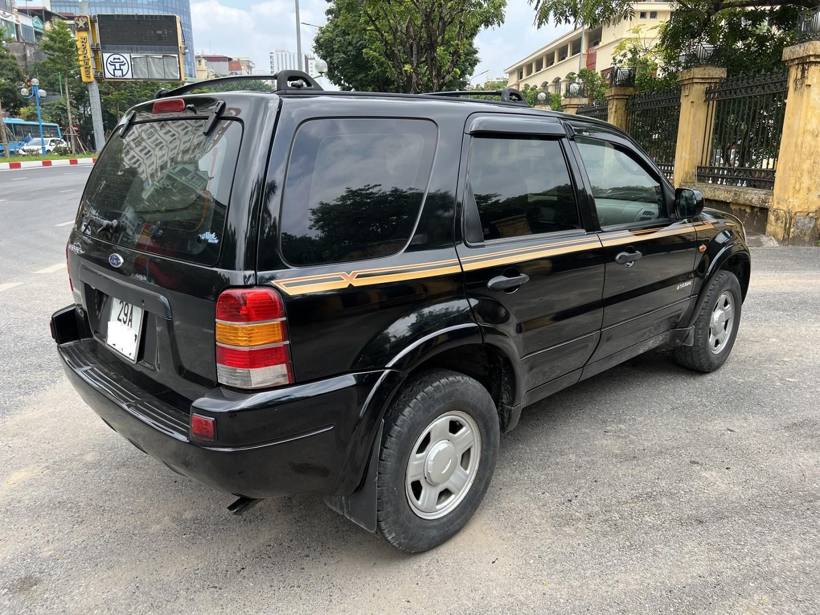 Ford Escape 2003 - Giá 145tr