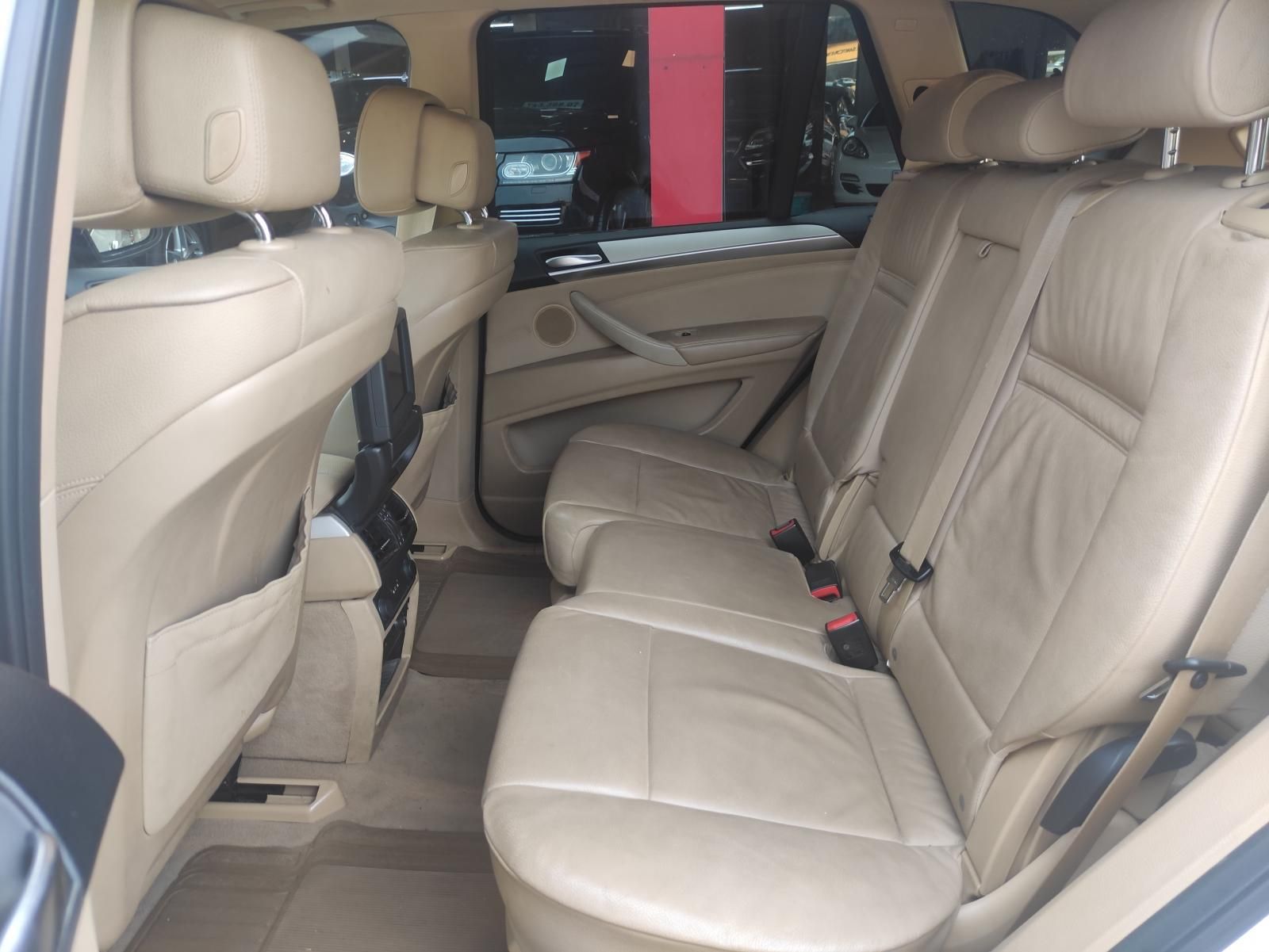 BMW X5 2011 - Giá chỉ 800 triệu