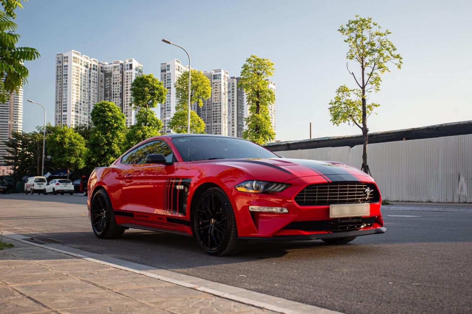 Ford Mustang 2021 - Bán xe bản độc hiệu năng cao lướt 2021 nhập khẩu Mỹ