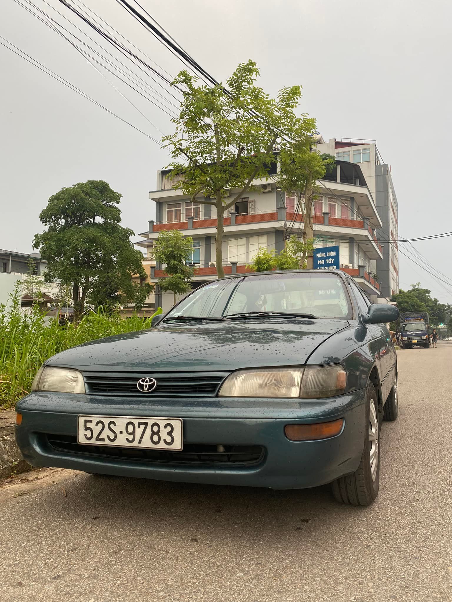 Toyota Corolla 1995 - Đăng ký lần đầu 2001