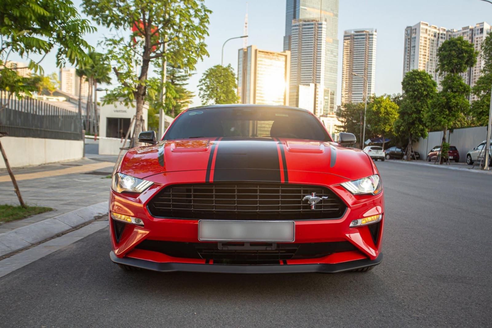 Ford Mustang 2021 - Bán xe bản độc hiệu năng cao lướt 2021 nhập khẩu Mỹ