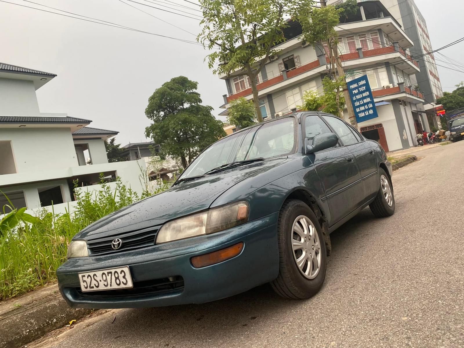 Toyota Corolla 1995 - Đăng ký lần đầu 2001