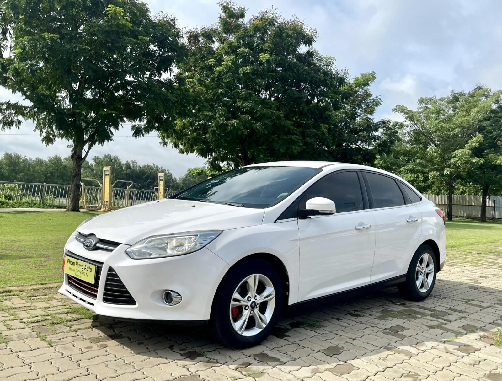 Ford Focus 2014 - Số tự động