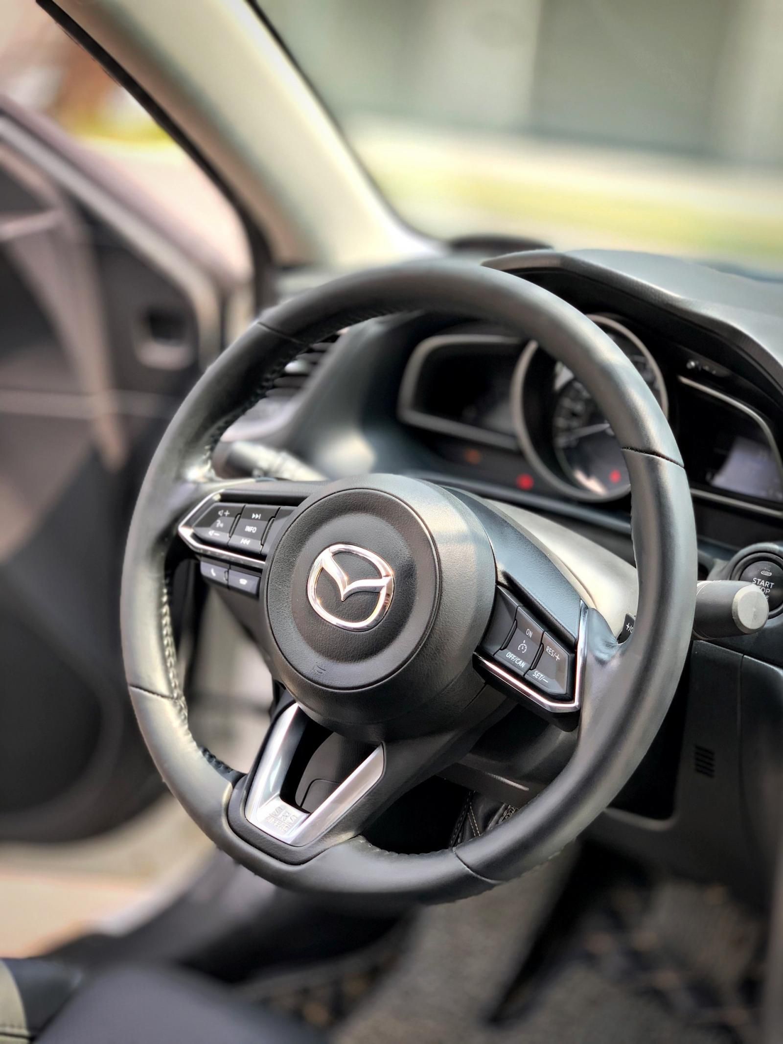 Mazda 3 2019 - Màu trắng giá cạnh tranh