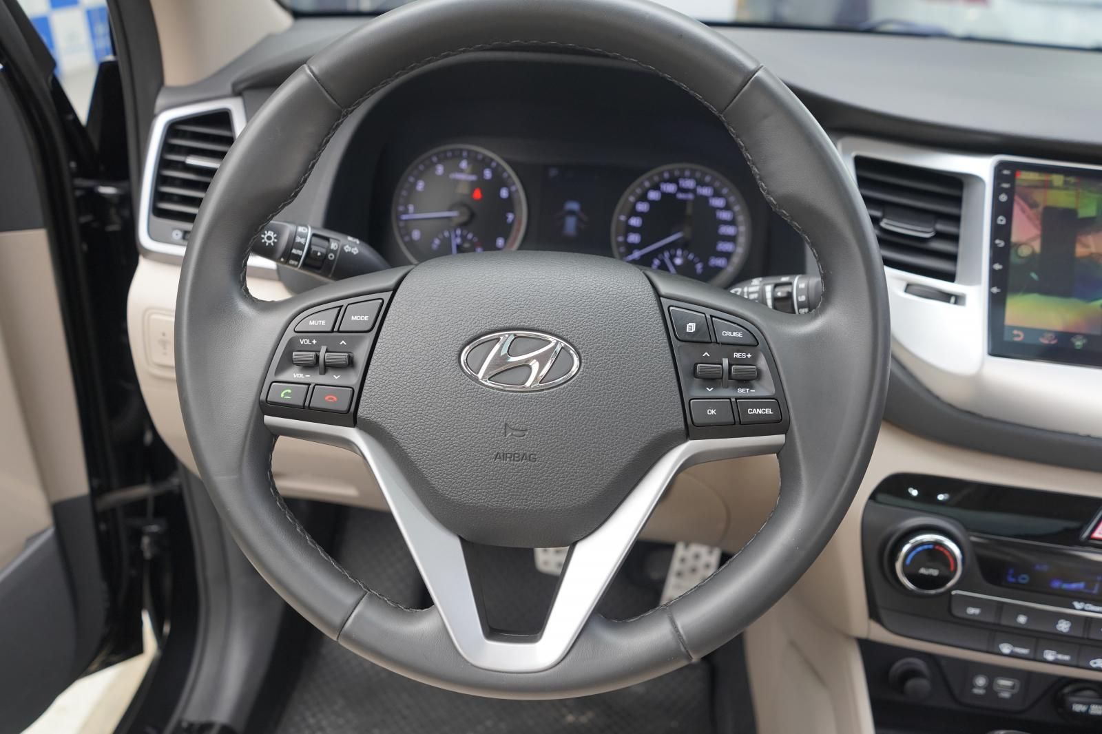 Hyundai Tucson 2019 - Trang thiết bị lắp thêm hơn 200tr