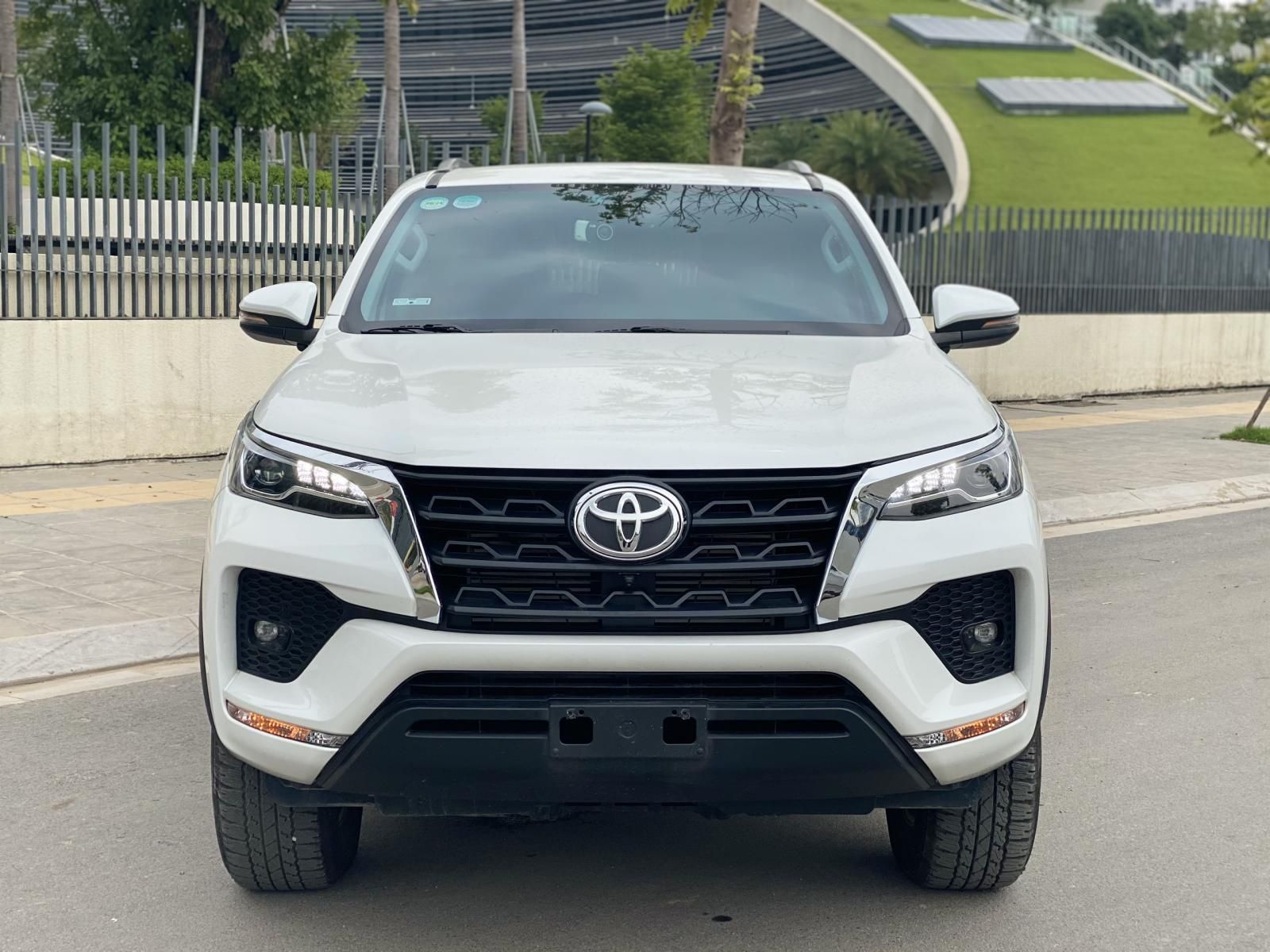 Toyota Fortuner 2021 - Hỗ trợ trả góp, thủ tục nhanh gọn thuận tiện cho mọi khách hàng