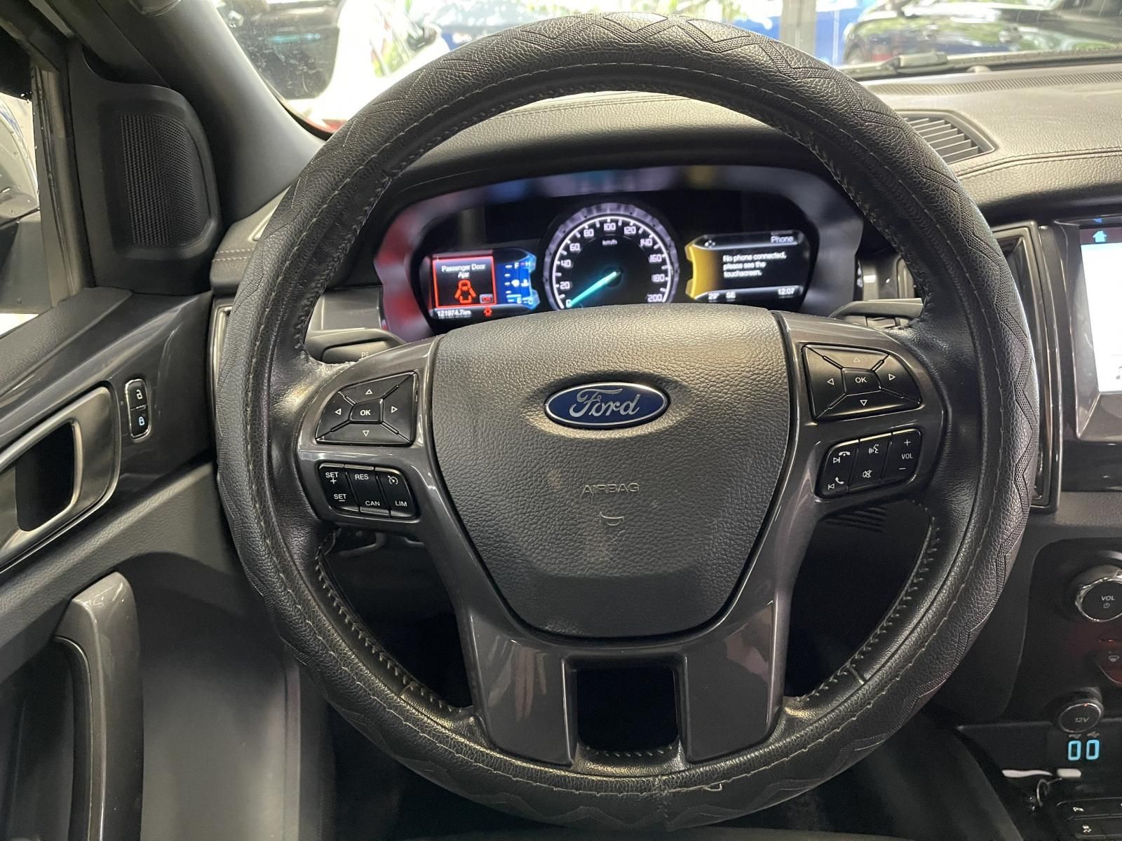 Ford Everest 2017 - Nhập khẩu Thái Lan