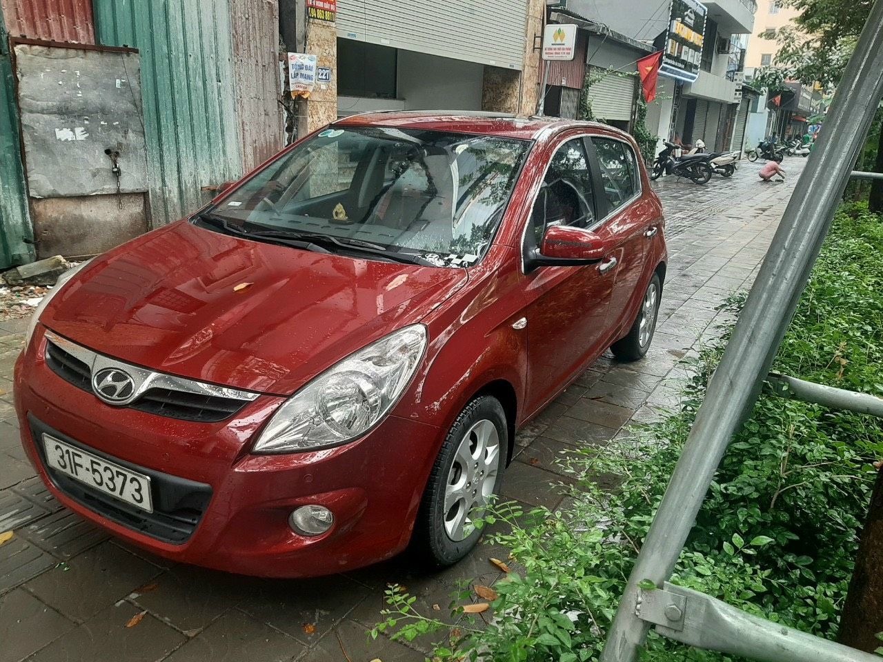 Hyundai i20 2010 - Màu đỏ, nhập khẩu