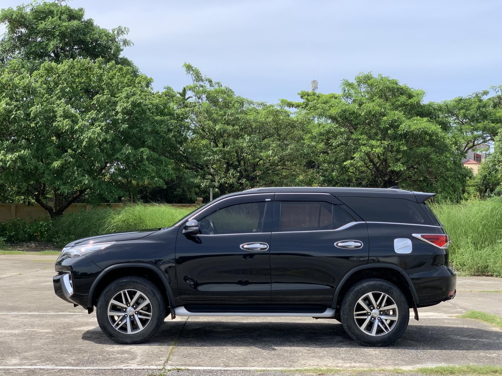 Toyota Fortuner 2019 - Máy dầu, hai cầu