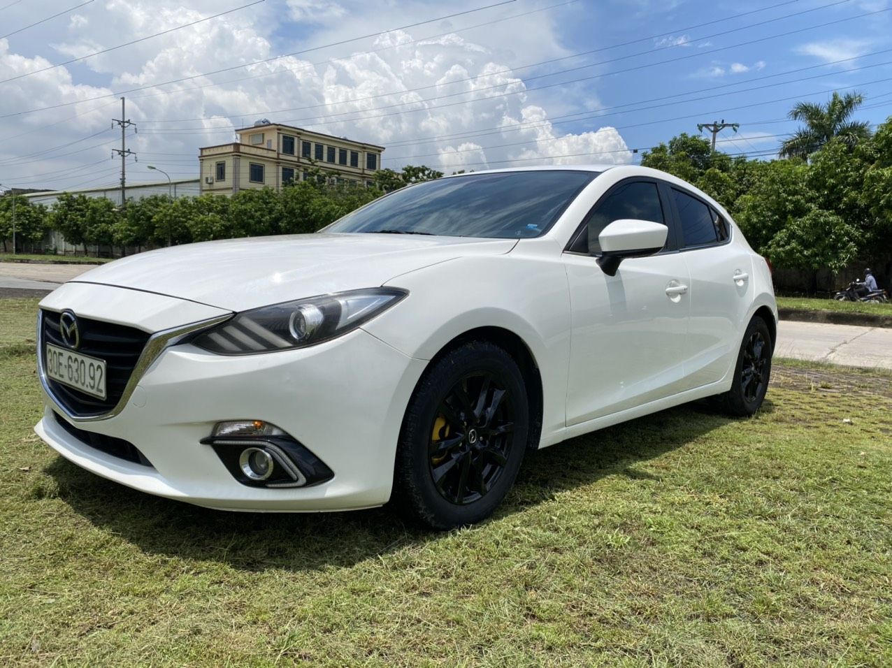 Mazda 3 2016 - Giá 490tr, odo 7v km