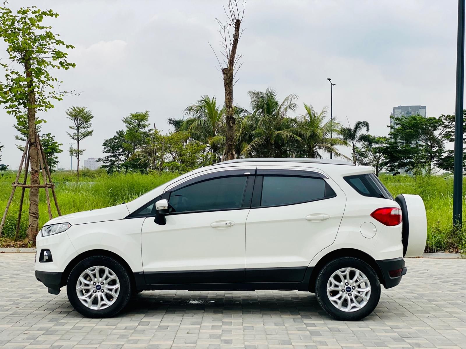 Ford EcoSport 2017 - Xe màu trắng chính chủ, 460 triệu