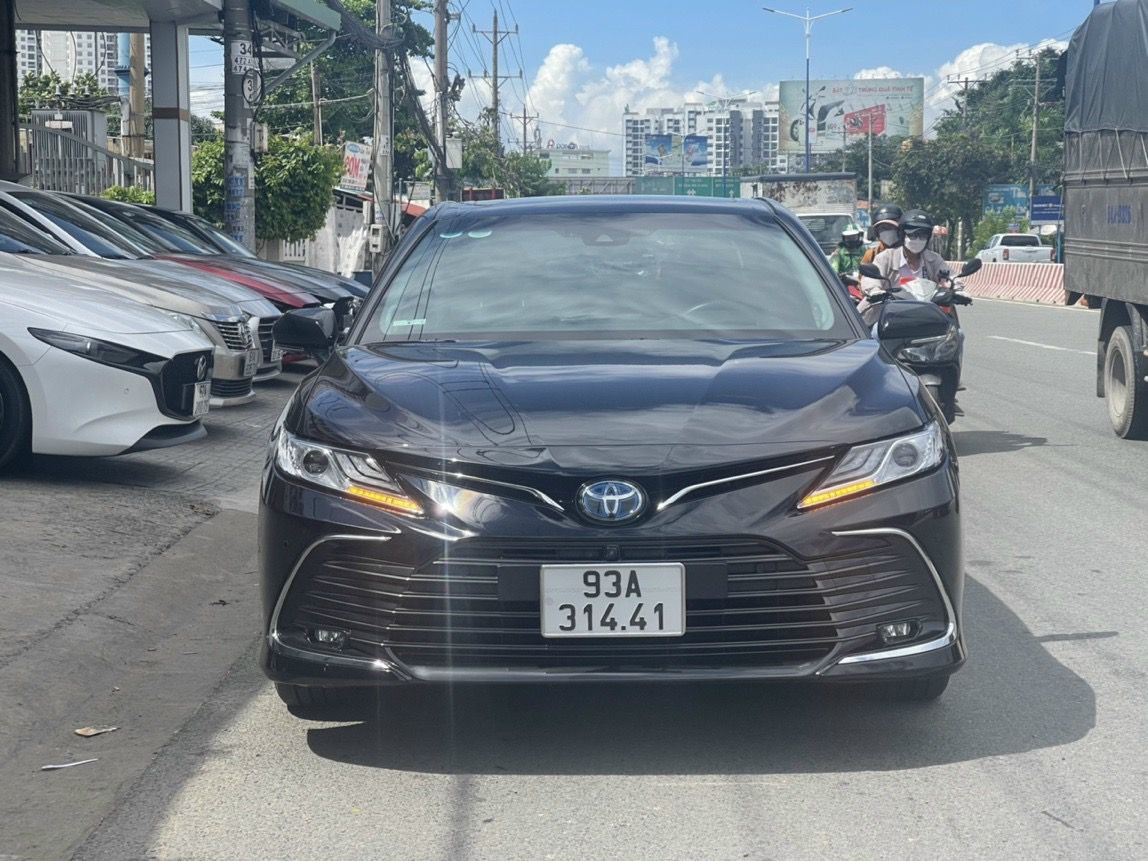 Toyota Camry 2022 - Động cơ xăng điện 2.5L bản HV cao cấp nhất nhập Thái Lan