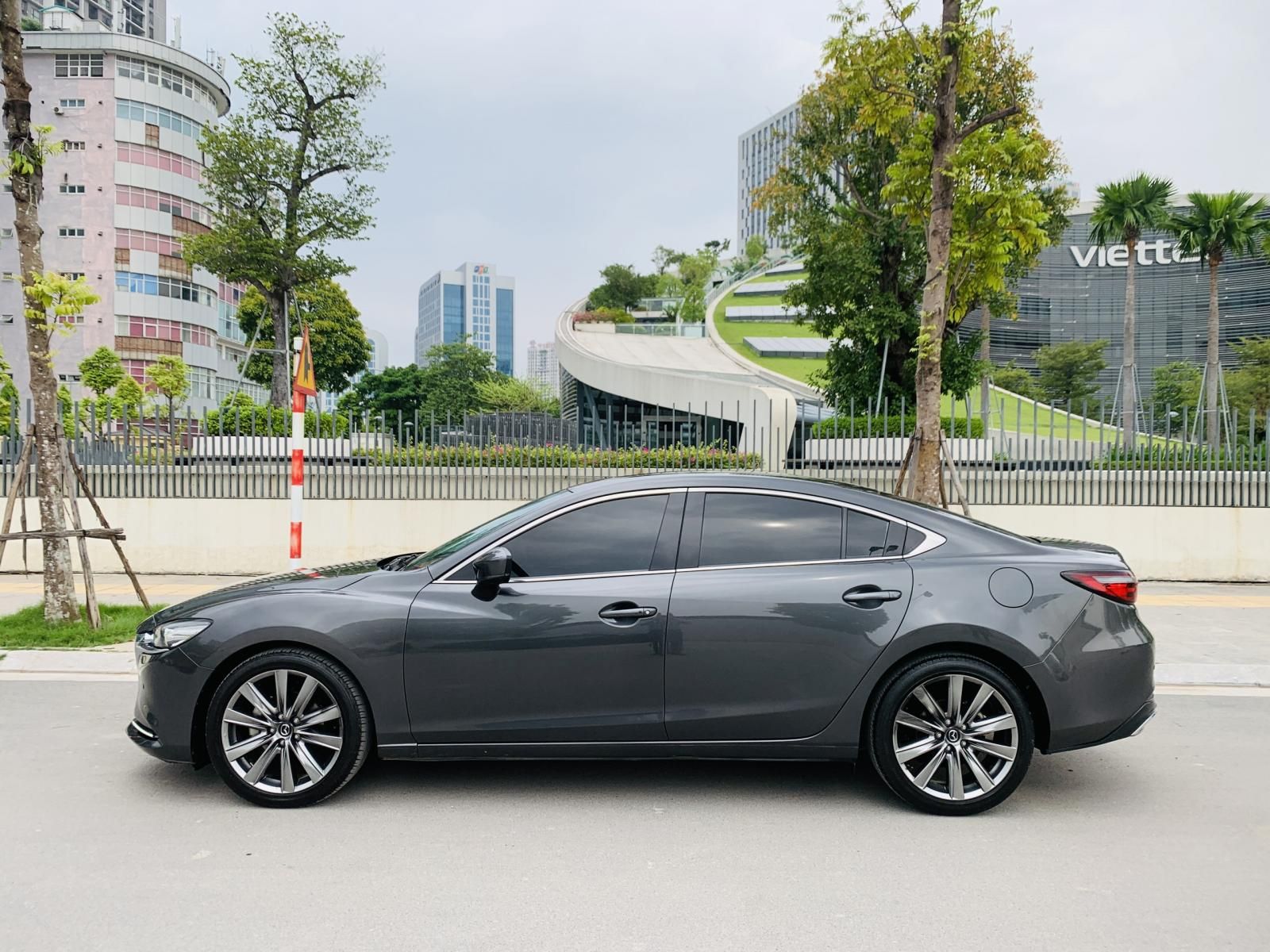 Mazda 6 2020 - Tặng kèm gói test + bảo dưỡng xe 1 năm