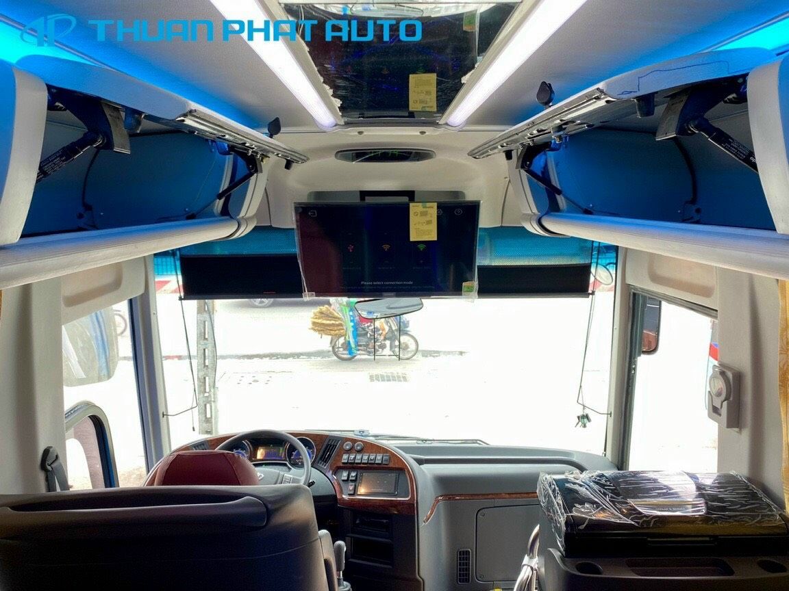 Hyundai Universe 2022 - Xe 29 ghế new Ex