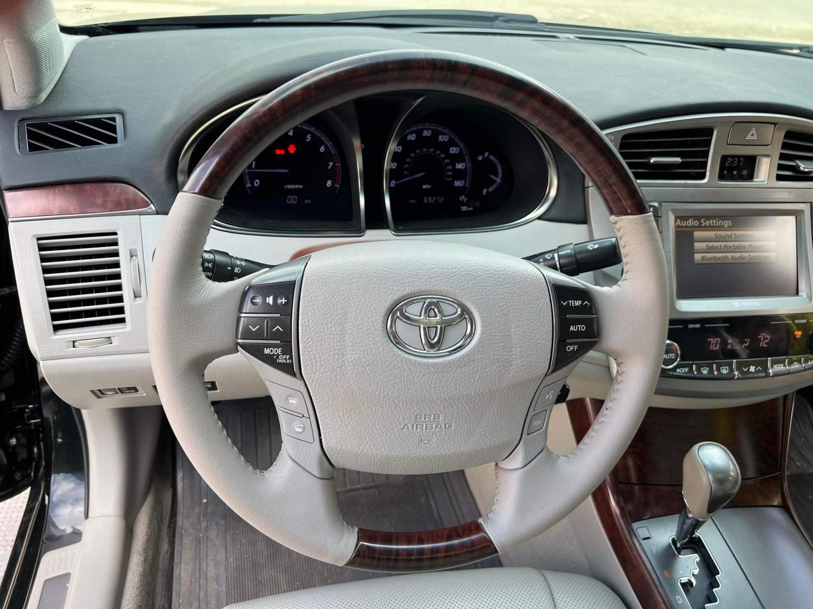 Toyota Avalon 2010 - Nhập Mỹ, biển SG số đẹp, odo 69.000 miles