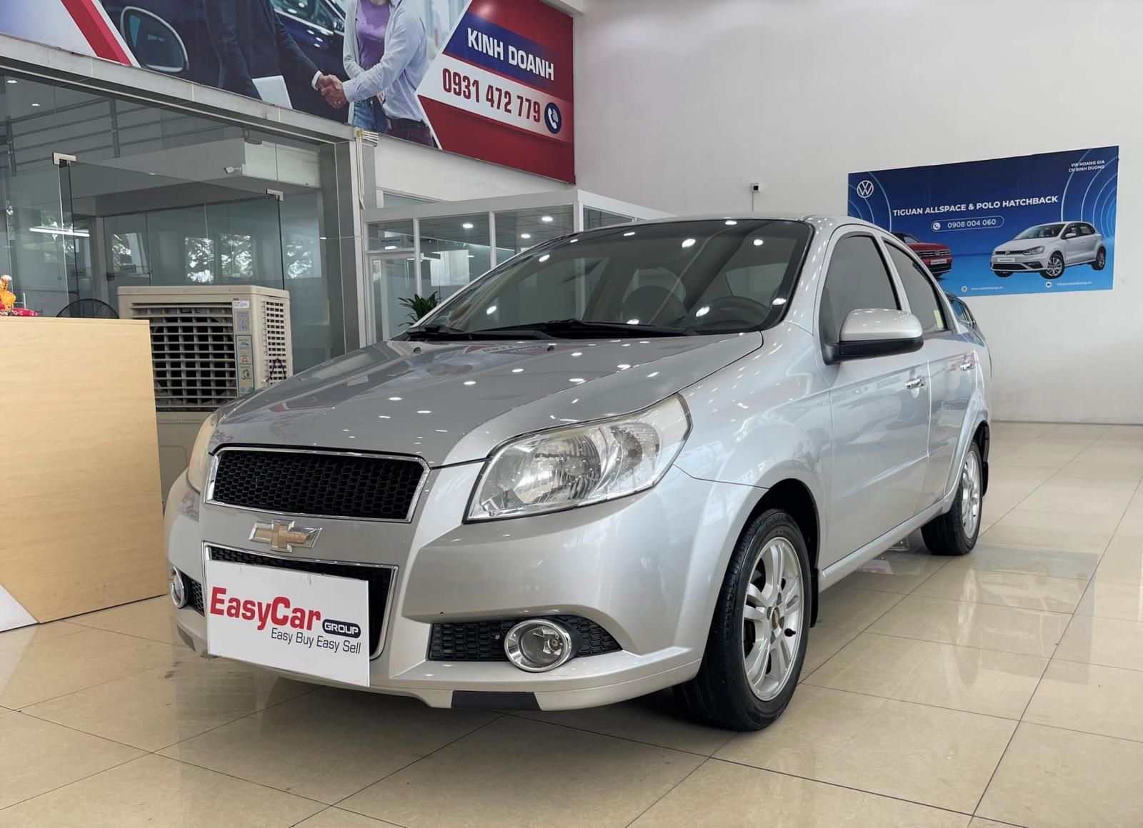 Chevrolet Aveo 2015 - Màu bạc, 256tr