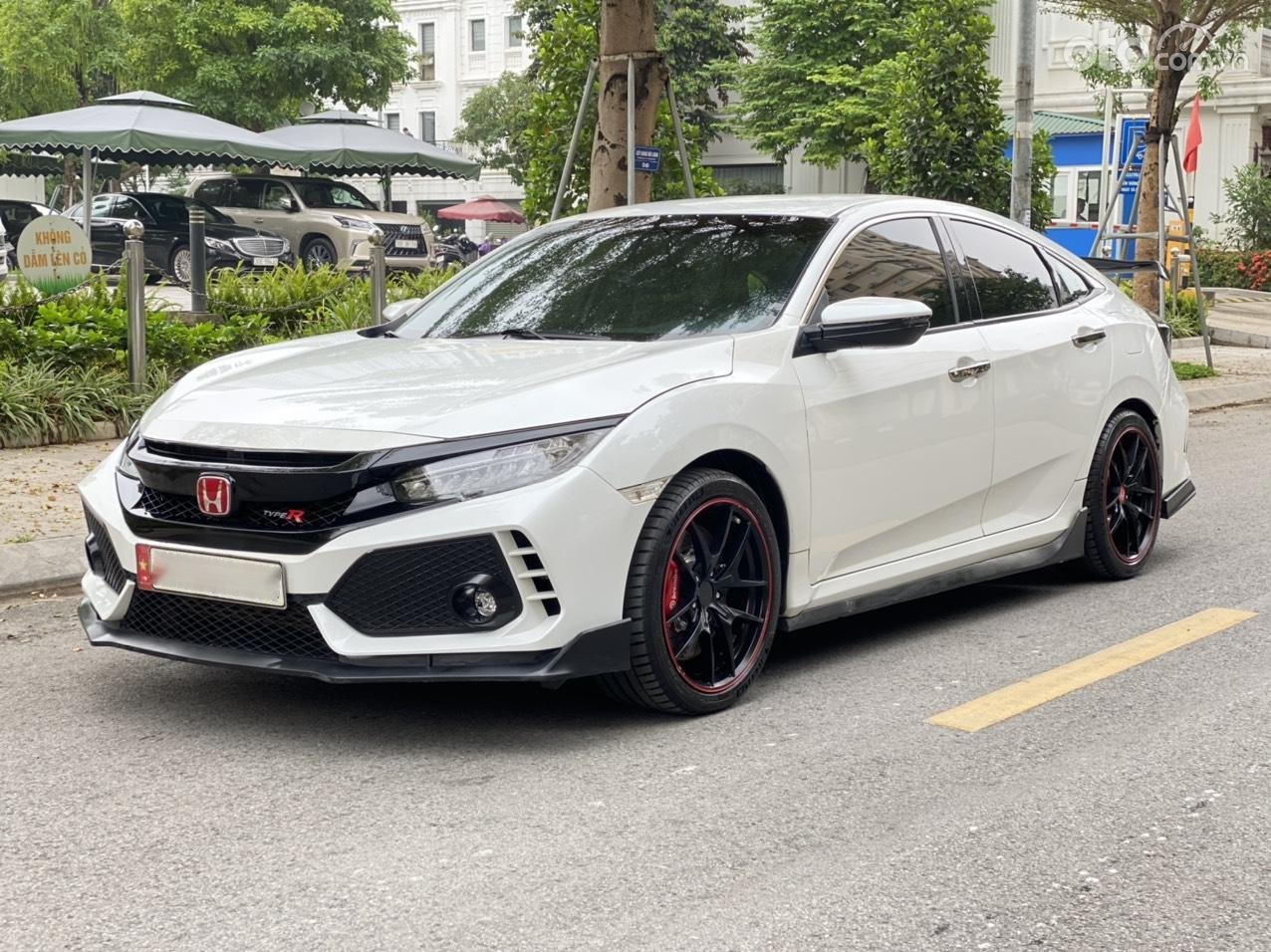 Honda Civic 2020 - Hỗ trợ trả góp - Nhận xe từ 240 triệu