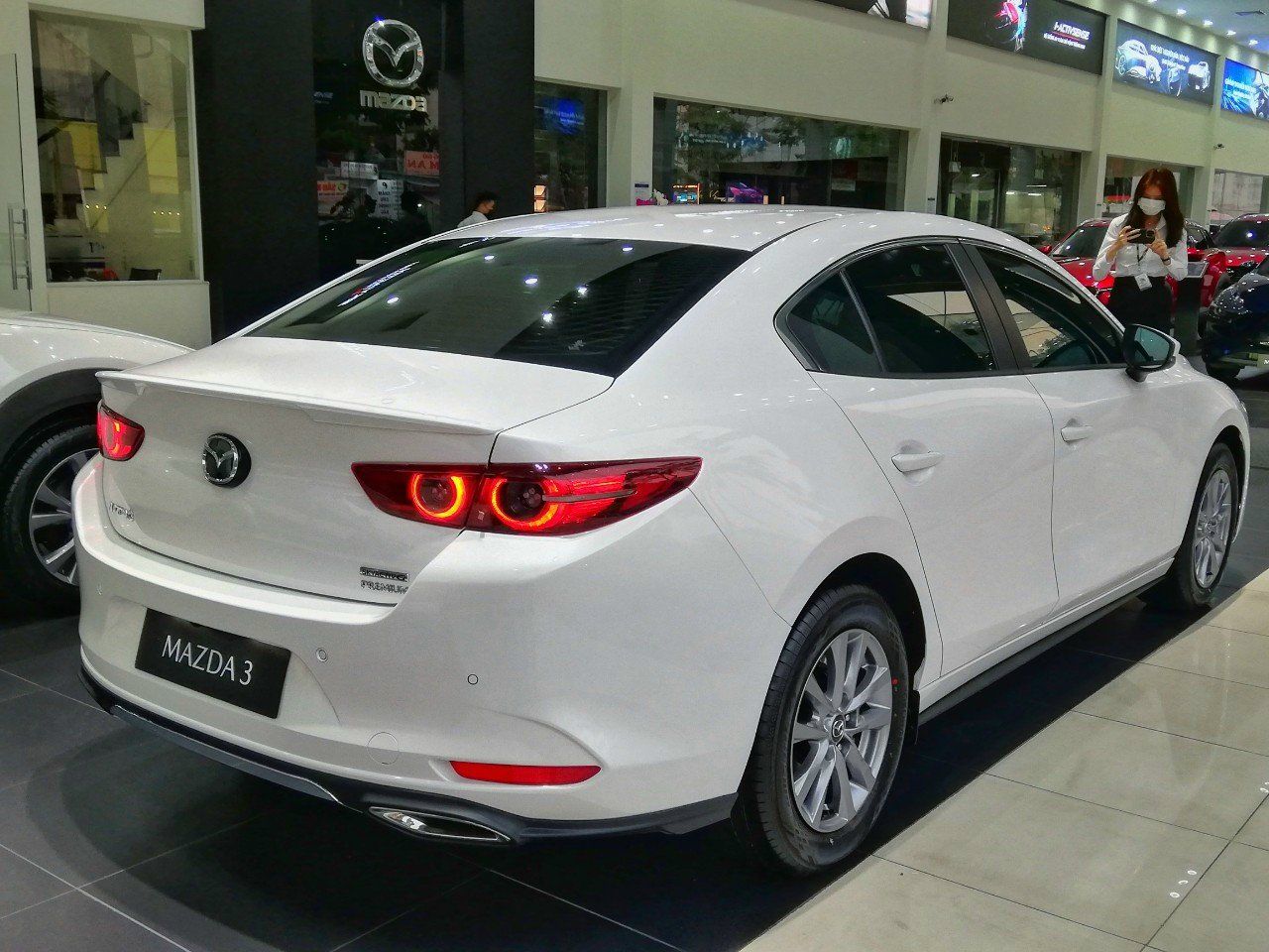 Mazda 3 2022 - Giảm thuế trước bạ 100% - Sẵn xe đủ màu, liên hệ thêm giảm giá tại showroom - Bán lỗ hoàn vốn