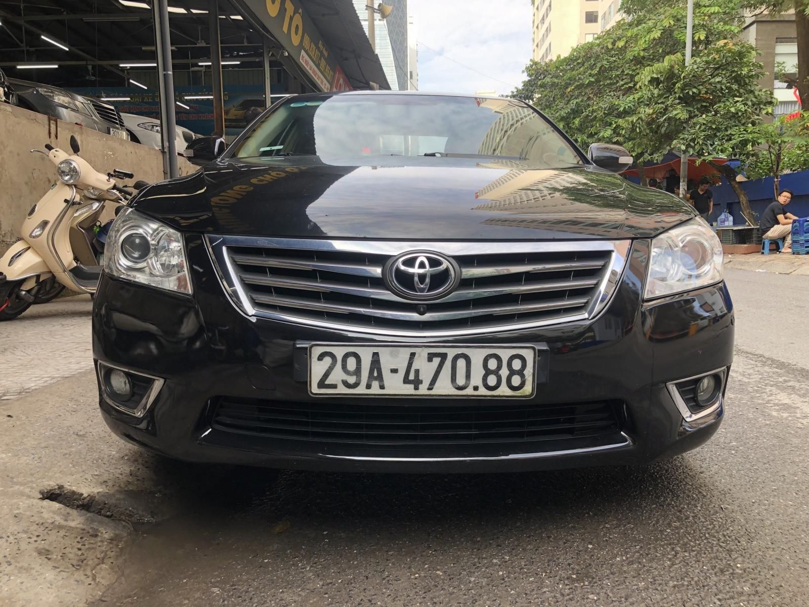 Toyota Camry 2011 - Màu đen, giá tốt