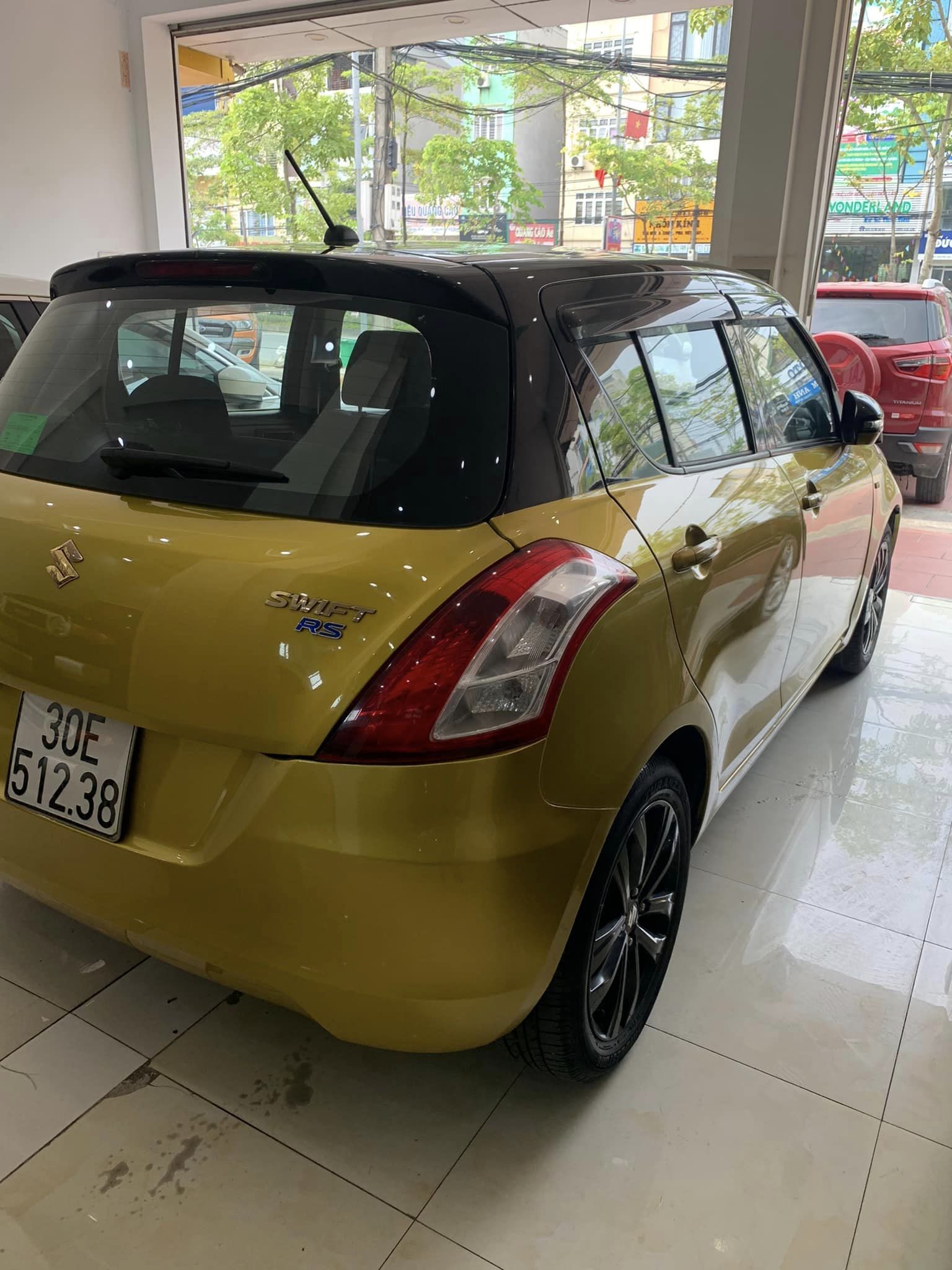 Suzuki Swift 2017 - Màu vàng, xe nhập