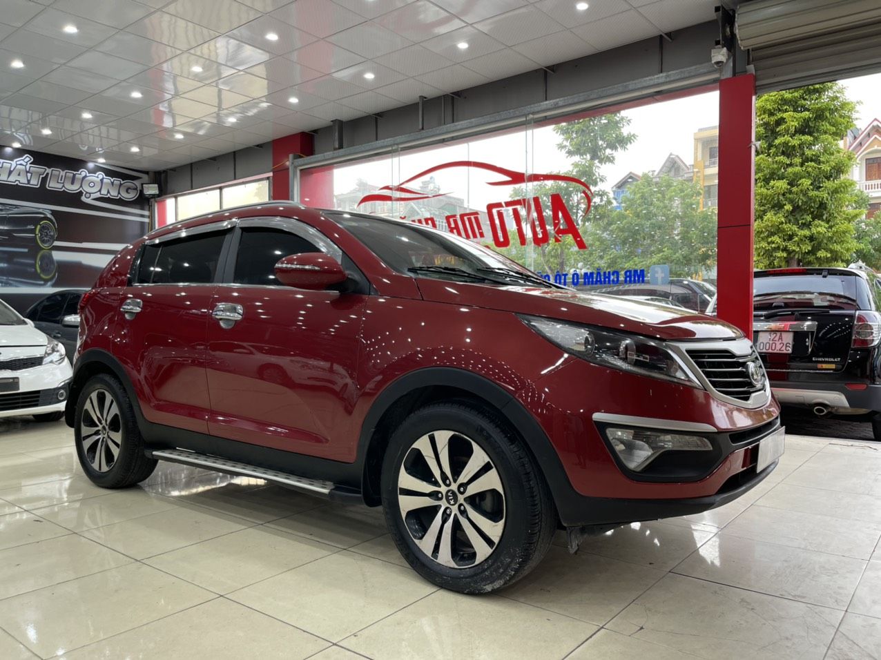 Kia Sportage 2010 - Màu đỏ, nhập khẩu nguyên chiếc, giá chỉ 450 triệu