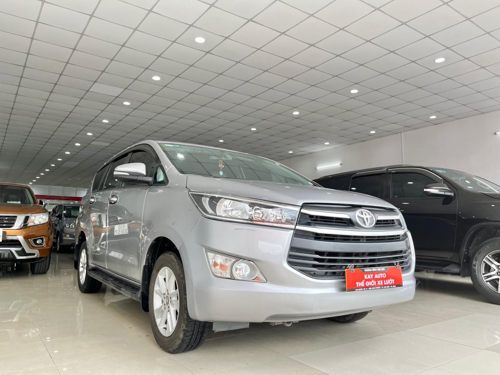 Toyota Innova 2019 - Xe gia đình giá chỉ 635tr