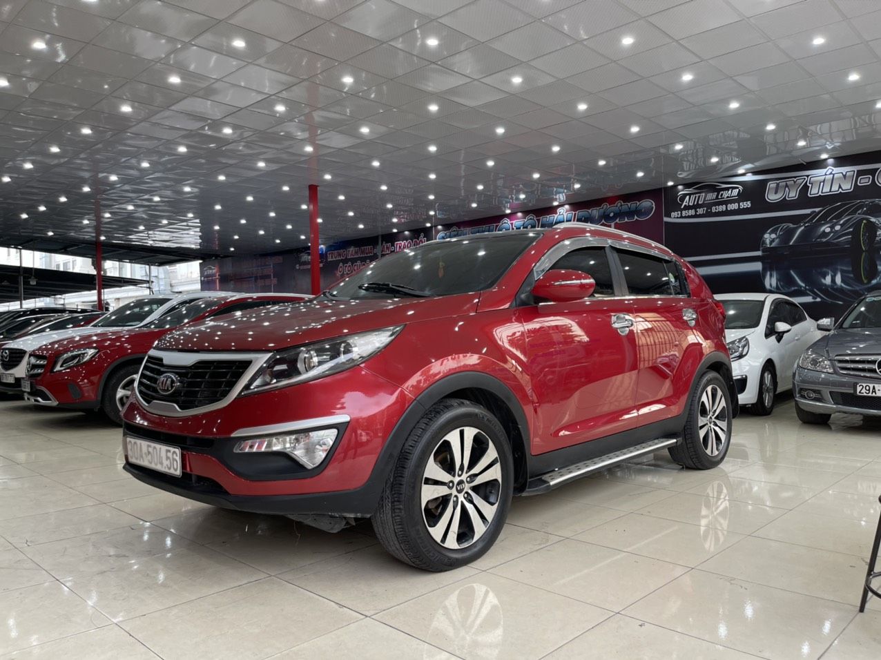 Kia Sportage 2010 - Màu đỏ, nhập khẩu nguyên chiếc, giá chỉ 450 triệu